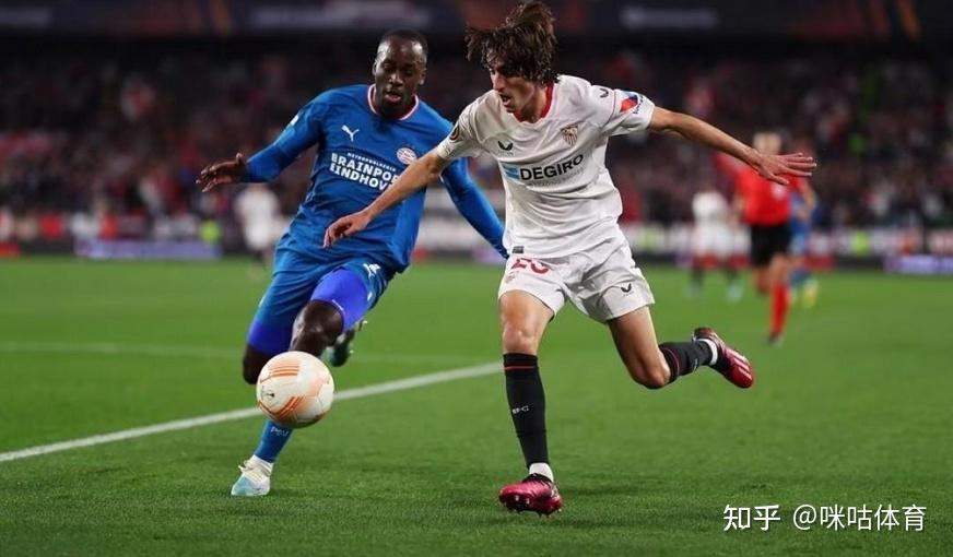 爱游戏官方关于今晚体能课后，塞维利亚调整名单备战欧联，信心回归，阵容厚度经受考验的信息