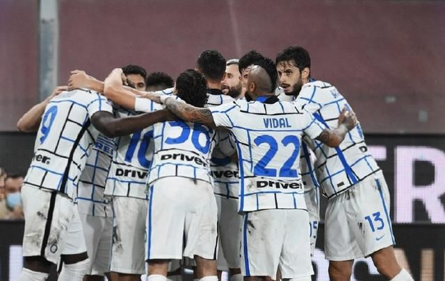 爱游戏官方入口里程碑夜！巴黎圣日耳曼再遭质疑；荷甲今晨刷纪录；底气十足；数据趋势出现新变化的简单介绍